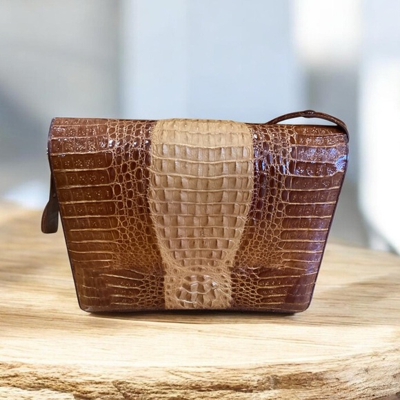 Handbags - Vtg 1950-60s, Brown Crocodile-Embossed women’s handBag, purse